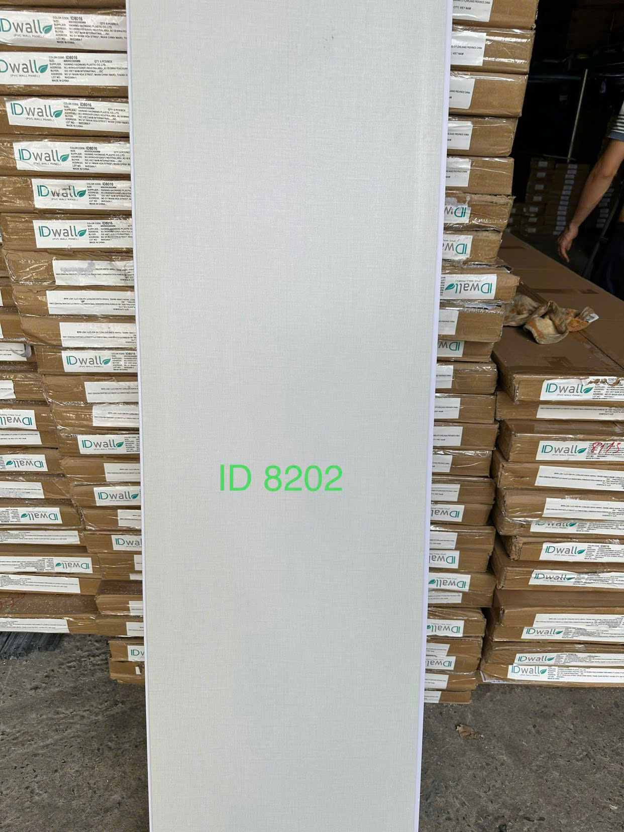 tấm ốp tường trần 8202 tại kho